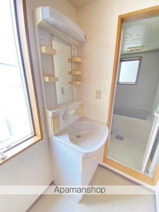 香川県高松市番町１丁目[2LDK/57.22m2]の洗面所