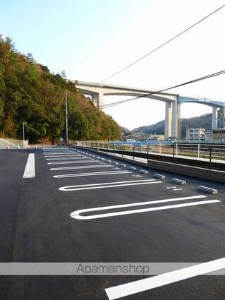 マスカット　Ｃ[2LDK/57.64m2]の駐車場