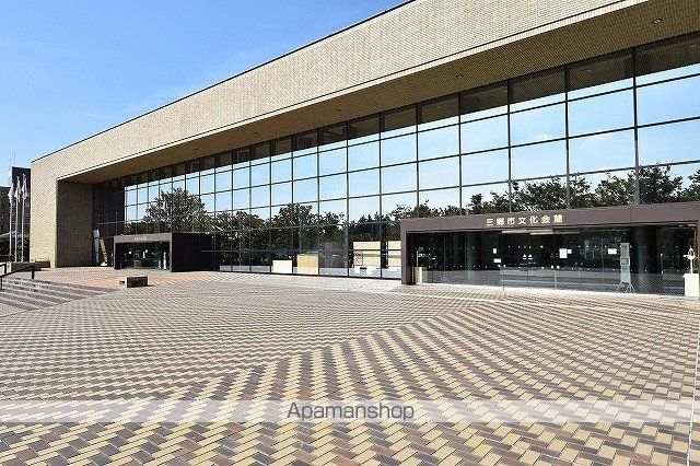 武蔵野線 三郷駅 徒歩11分 2階建 築41年の周辺写真