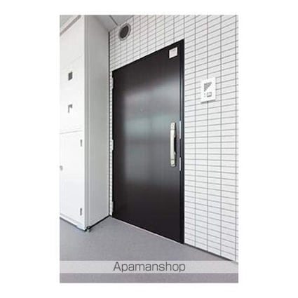 バンデューセン上北沢[1K/30m2]の玄関