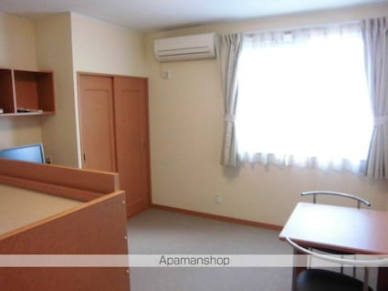 レオパレス坂西[1K/28.15m2]のリビング・居間