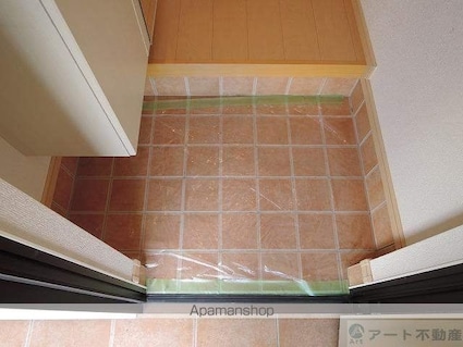 ラ・トゥール・フェリシア[2LDK/55.42m2]の玄関