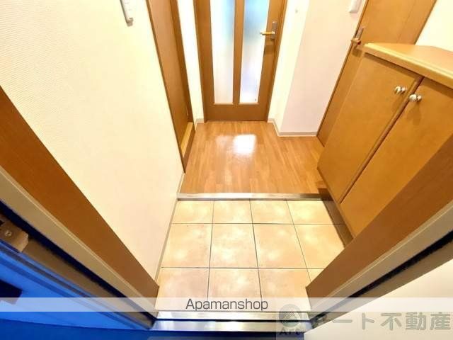 グランドゥール南松山の内装写真