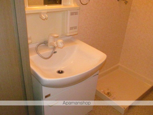 メゾンユニベールの内装写真