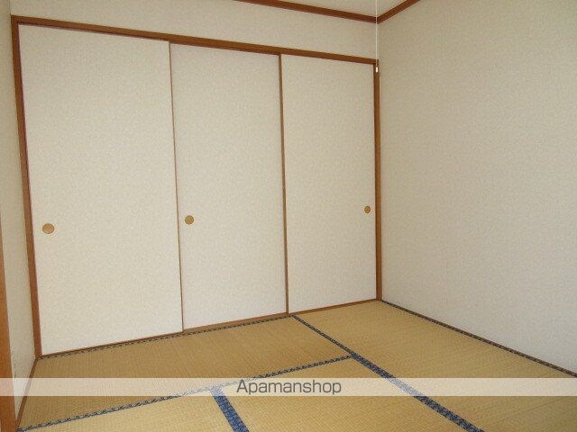 レインボースクエアＢ棟[2DK/53.82m2]の収納