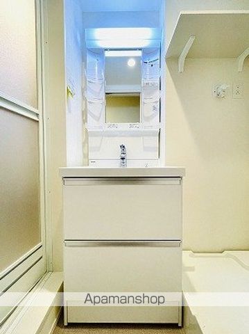 そよ風とラテとの内装写真