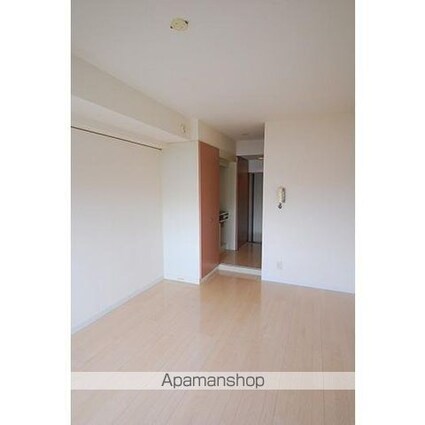 ハイムピア８増築[1R/18.64m2]のリビング・居間