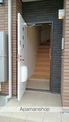 テラ　カーサ　Ｂ[2LDK/57.54m2]の玄関