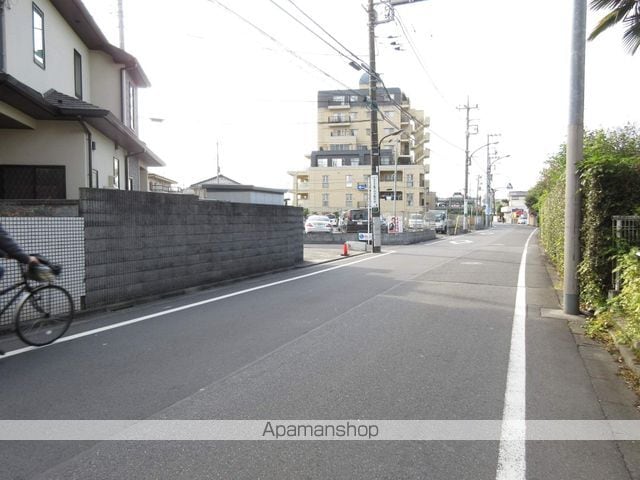 【レオパレスメイプルハイム高野台１号館の写真】