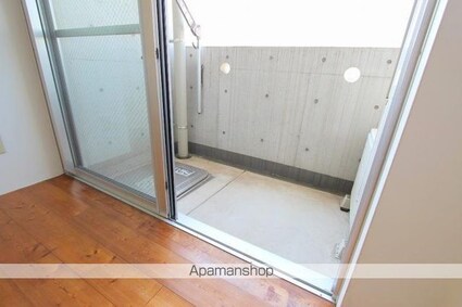 コリドールエスエフ[1R/31.4m2]のバルコニー