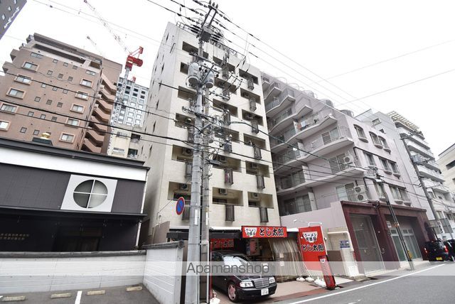 第1片山ビルの外観写真