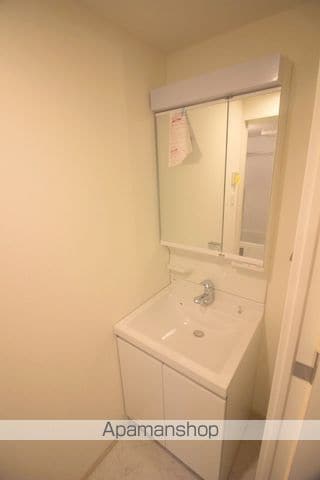 LADOUCEUR九条の内装写真