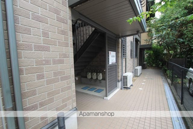 長興寺コーポの玄関写真