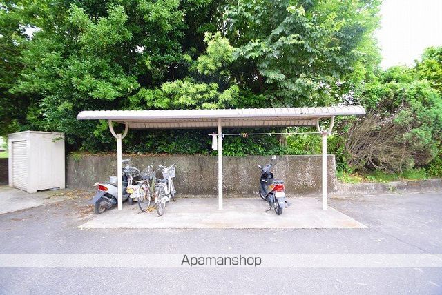 レジデンスリッチBの玄関写真