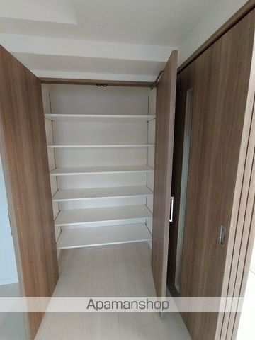 スプランディッドESAKAEKIMAEの内装写真