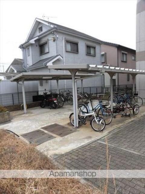 コムス・エルアール[2DK/45.63m2]の共用部1