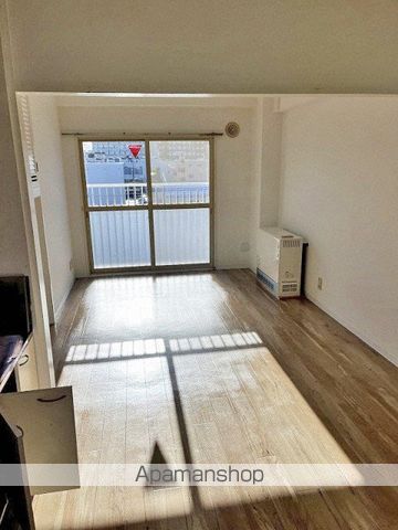 ロードサイド24の内装写真