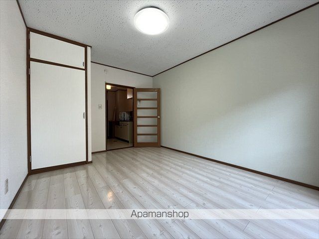 ハイツ西部の内装写真