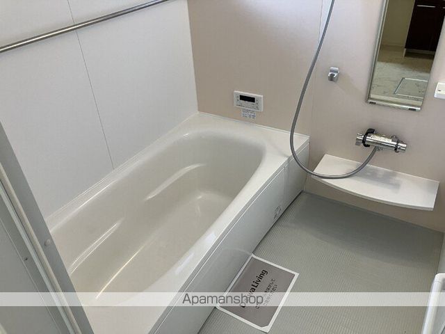 焼津市 2階建 築10年の内装写真