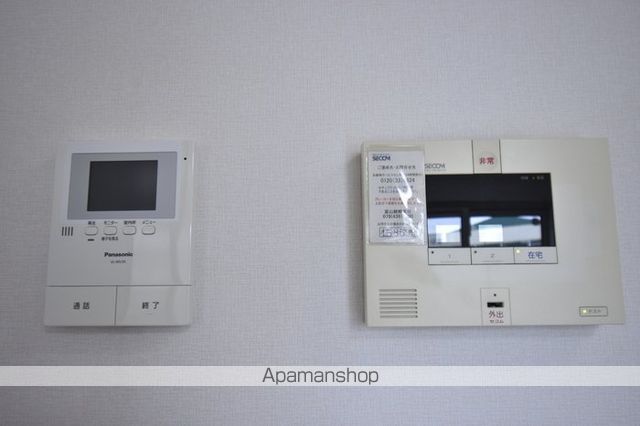 ジュネス向新庄 A棟の内装写真