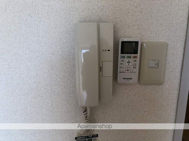 足立ハイツ北大路の内装写真