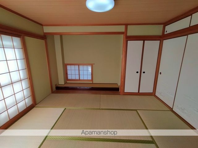 サンロゼ山本の内装写真