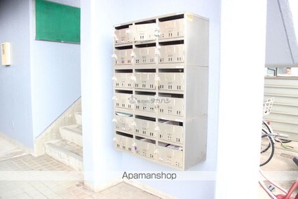 メゾンゆき[2DK/50.54m2]のエントランス