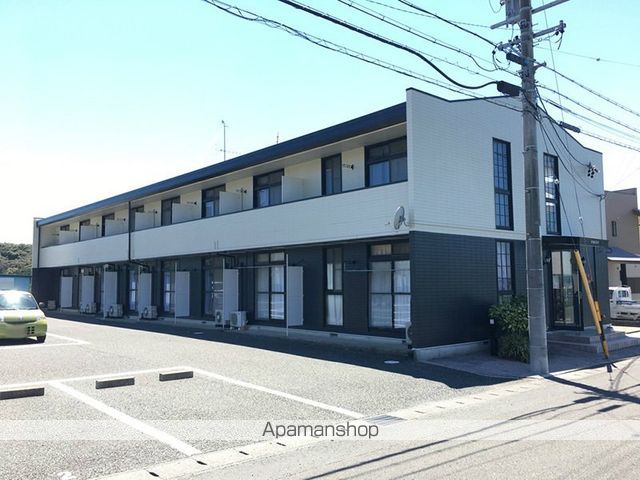 レオパレスサンヒルズの外観写真