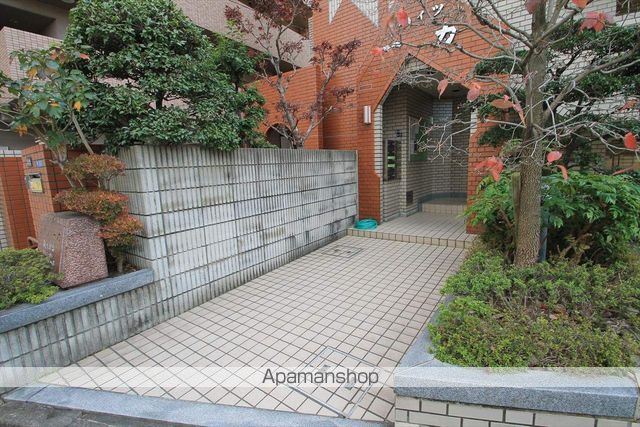 ハイツ一力の玄関写真