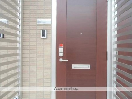 ウィット新町　Ｂ棟[1LDK/42.79m2]のエントランス