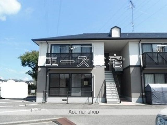 ロイヤル田坂 A棟の外観写真