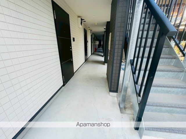 BACE上和田の玄関写真
