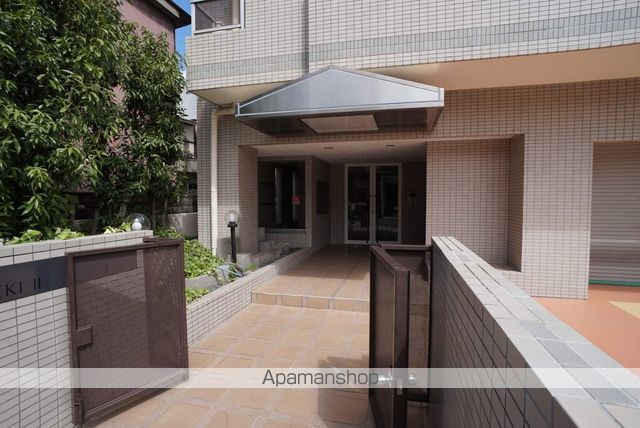COLLECTION名駅IIの玄関写真