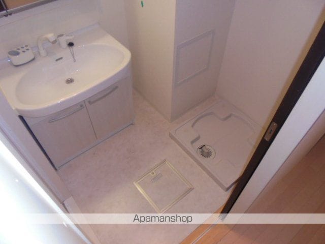 コーラルリーフ住吉の内装写真