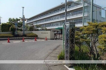 レジデンスイセヤマＡ[2DK/47.23m2]の周辺3