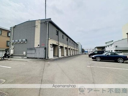 レオパレスＦ５６[1K/28.02m2]の外観4