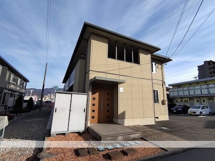 マ・メゾン１９[1R/31.77m2]の外観3