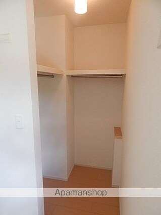 東京都武蔵村山市学園４丁目[2LDK/57.64m2]の収納