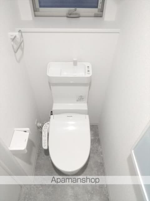 和歌山県和歌山市関戸３丁目[3LDK/98.7m2]のトイレ