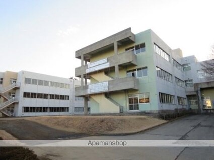 茨城県つくば市高野台２丁目[2LDK/63.86m2]の周辺2