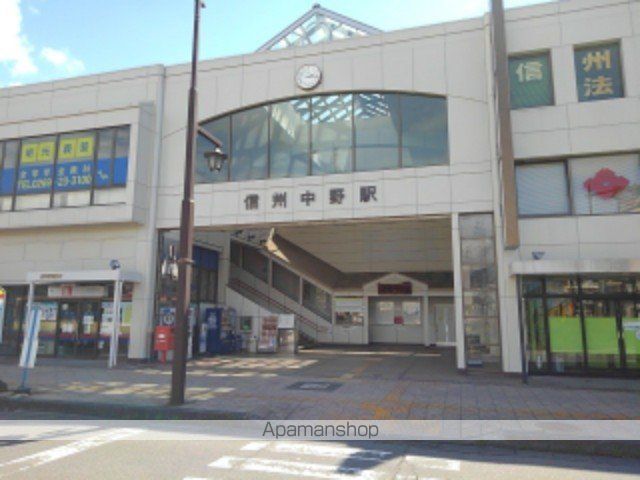 グランピア西条[2LDK/52.17m2]の周辺4