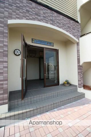 シーサイド操明の玄関写真