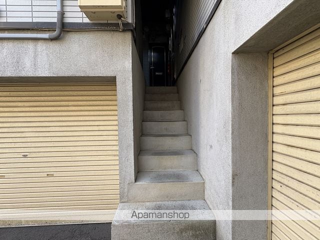 プラザイン南20条の玄関写真