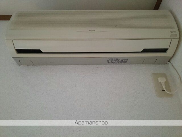 マウントリヴァ2003 IIの内装写真