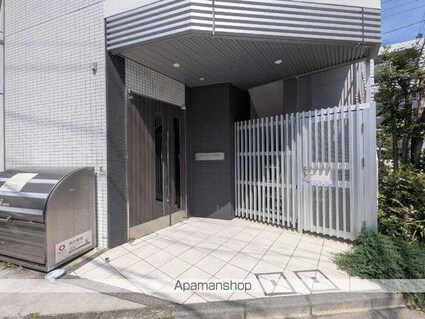 カーサヴェルデ三軒茶屋[1K/27.61m2]のエントランス