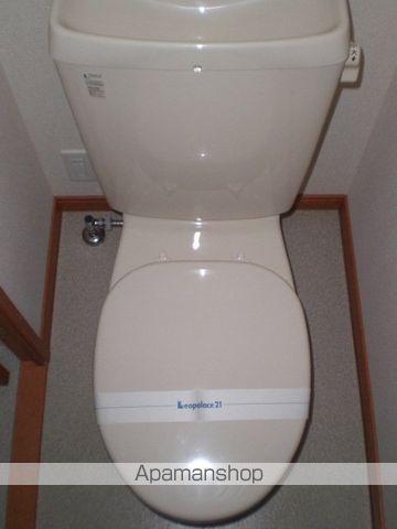 レオパレスシャトル千代の内装写真
