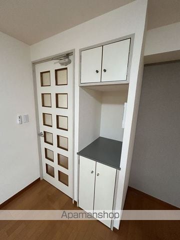 コンフォート若草の内装写真