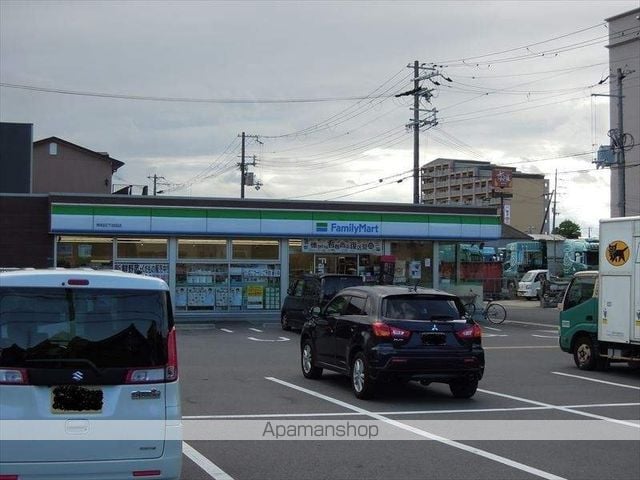 小松里マンションの周辺写真