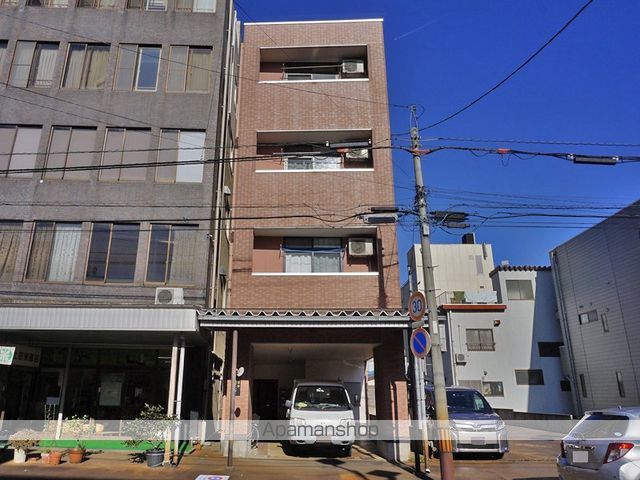 住営社駅東マンションの外観写真