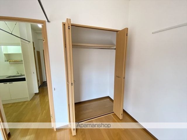 スカイマンションDの内装写真